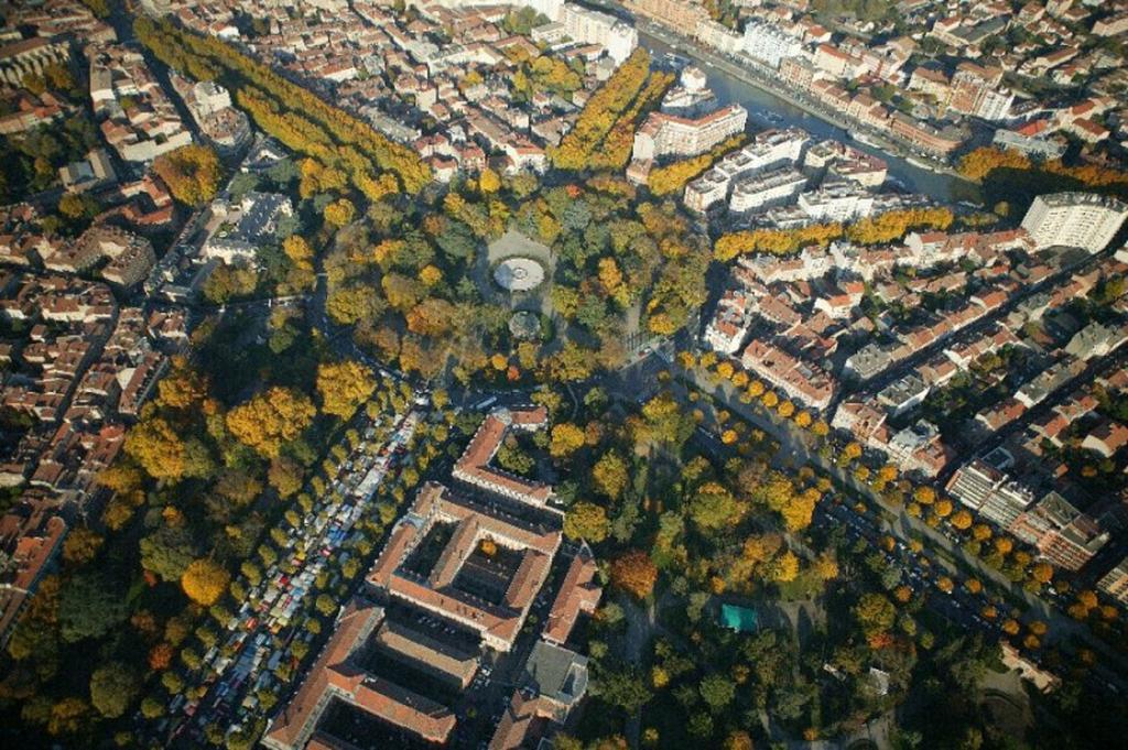 Le Clos Des Nobles Daire Toulouse Dış mekan fotoğraf